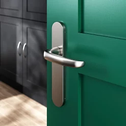 Castorama Ensemble Poignée Sur Plaque Rond GoodHome Govlin Effet Nickel Satin Gris L.130mm X L.42mm Entraxe 165-195mm