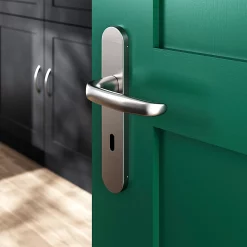 Castorama Ensemble Poignée Sur Plaque Rond Serrure GoodHome Govlin Effet Nickel Satin Gris L.130mm X L.42mm Entraxe 165-195mm