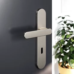 Castorama Ensemble Poignée Sur Plaque Rond Serrure GoodHome Minzh Effet Nickel Satin Gris L.120mm X L.42mm Entraxe 165-195mm